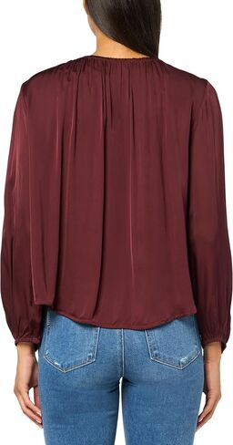 Velvet by Graham & Spencer Women's Contemporary in Saudi Arabia