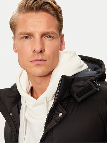 GUESS Men's Stretch Puffa Jacket in Saudi Arabia