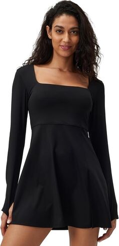 Square Neck Long Sleeves Tennis Dress One Piece Exercise Dress with Built-in Bra in Saudi Arabia