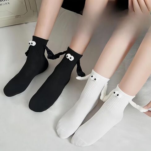 Funny 2 Pairs Holding Hands Socks Couple Gifts For Boyfriend Girlfriend Engagement Anniversary Birthday Gifts For Women Men in Kuwait