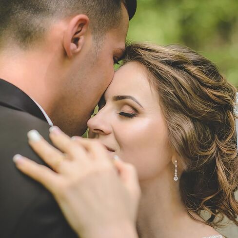 Moissanite Dangle Earrings for Women, 925 Sterling Silver Moissanite Short Long Drop Earrings 1-3CT D-E Color VVS1, Gold Plated Wedding Earrings for Brides Bridesmaid Jewelry Gifts in Kuwait