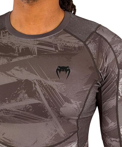 Venum Electron 3.0 Rashguard - Long Sleeves in Kuwait