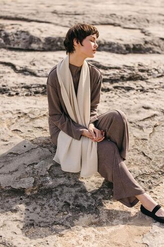 MELUSA 100% Cashmere Scarf, Lightweight Cozy Gift Everyday Scarf in Saudi Arabia