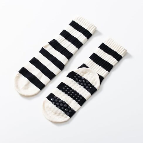 Yoga Pilates Socks with Grips for Women Non Slip Striped Cushioned Crew Socks for Barre Ballet Dance in Kuwait