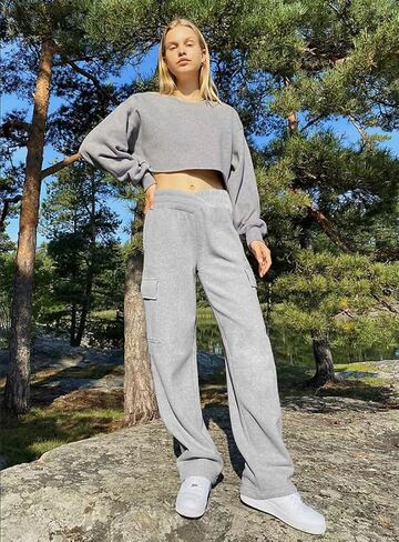HOPYOP Womens Sweatpants Wide Leg Pants for Women Fall Winter Baggy V Crossover Womens Sweat Pants with Pockets in Saudi Arabia