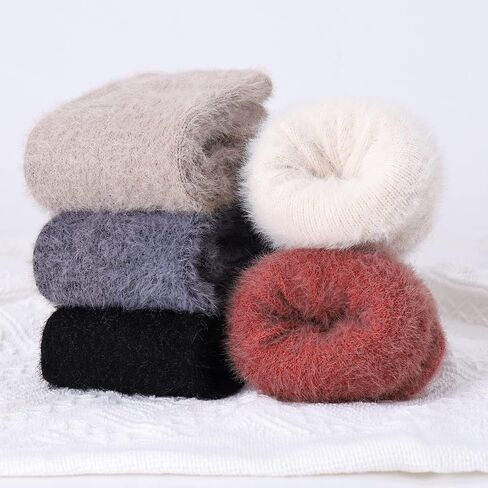 SISOSOCK 5 Pairs Fuzzy Socks for Women Winter Warm Wool Thick Socks Soft Cozy Womens Knit Sleep Socks with Gifts Box in Saudi Arabia