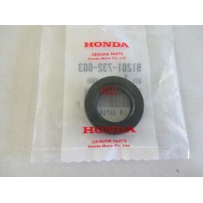 Honda 91201-732-003 Oil Seal (20X32X7)