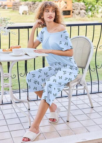 Ekouaer Pajamas for Women Set Short Sleeve Pj Sets Pullover Tops & Capri Pants 2 Piece Sleepwear Loungewear S-XXL in Saudi Arabia