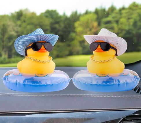 البط المطاطي للسيارات لوحة القيادة رعاة البقر بطة اكسسوارات السيارات الحلي مع قبعة رعاة البقر ديسكو صغيرة السباحة الدائري وشاح النظارات الشمسية والدعامة الخاصة (DC10) in Kuwait