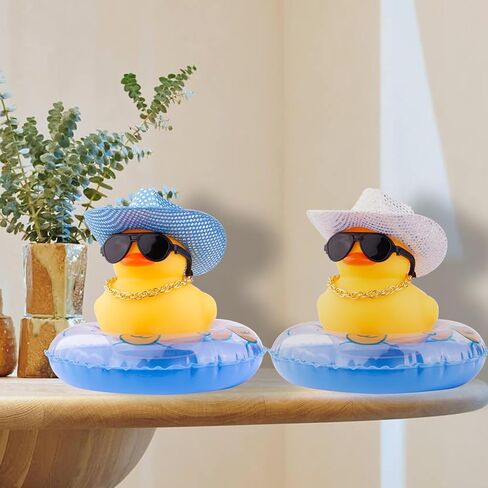 البط المطاطي للسيارات لوحة القيادة رعاة البقر بطة اكسسوارات السيارات الحلي مع قبعة رعاة البقر ديسكو صغيرة السباحة الدائري وشاح النظارات الشمسية والدعامة الخاصة (DC10) in Kuwait