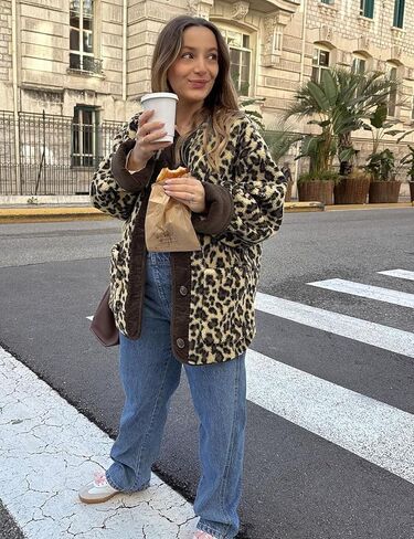 Flygo Women's Leopard Fuzzy Sherpa Fleece Jacket Casual Corduroy Patchwork Long Sleeve Button Down Coat Outerwear with Pocket in Kuwait