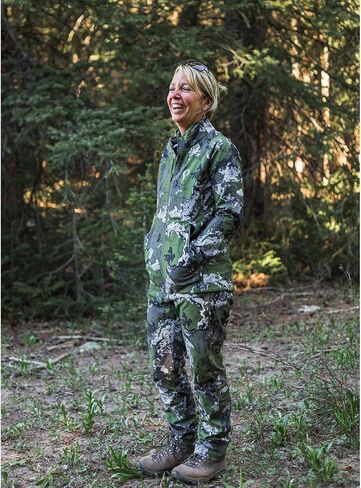 Women’s Allta All Seasons Jacket – Camo Hunting Jacket for Women in Saudi Arabia