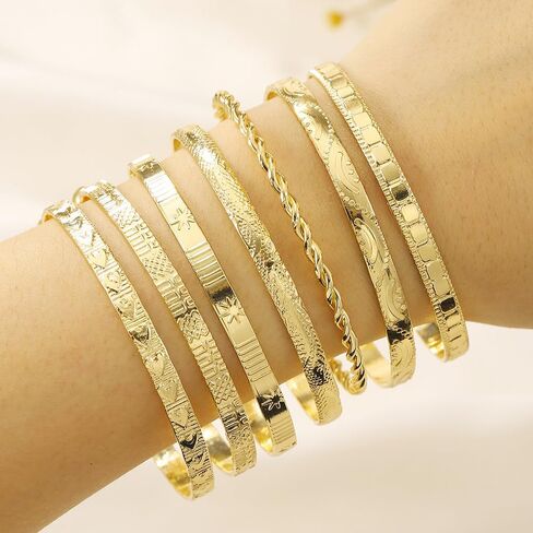 7Pcs Gold Bangle Bracelets Set for Women - Multi Layer Stackable Textured Bracelets Indian Cuff Bangles Boho Jewelry Set in Saudi Arabia