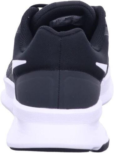 Nike Men's Sneaker in Saudi Arabia