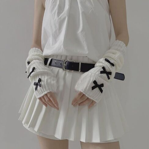 Women's Cute Y2K Arm Warmers Kawaii Knitted Arm Sleeve Gothic Punk Style Fingerless Sleeve for Women in Saudi Arabia