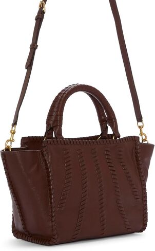 Vince Camuto Nakia-sa in Saudi Arabia
