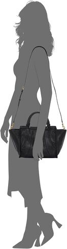 Vince Camuto Nakia-sa in Saudi Arabia
