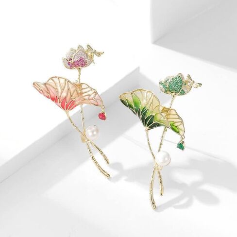 14K Gold Lotus Leaf Brooch with Sparkling Moissanite & Pearl, Elegant Flower Design - Unique Jewelry Gift for All Occasions in Saudi Arabia