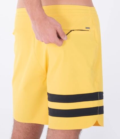 Hurley Phantom+ Block Party Renegade 18" Boardshorts in Saudi Arabia