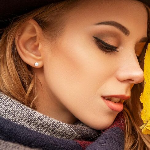 أقراط مويسانيتي 0.8 قيراط (0.4 قيراط لكل منهما) قلادة مويسانيتي للنساء (5.0 قيراط) مجموعة هدايا مجوهرات in Kuwait