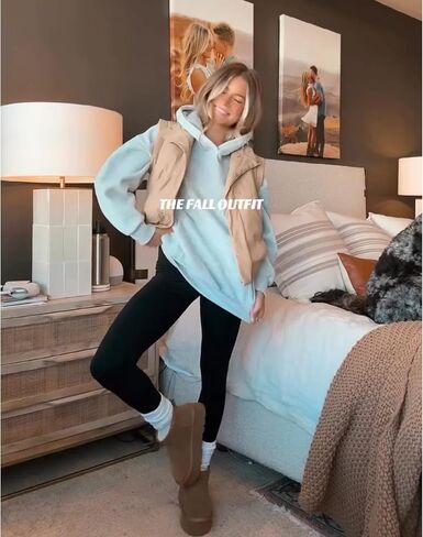 Ainangua Women Cropped Puffer Vest Button Sleeveless Light Jacket Scrunch Stand Collar Essentials Gilet with Pockets in Kuwait