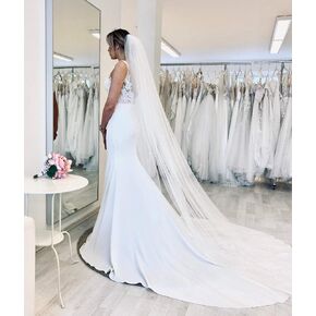 Wedding Bridal Veil Long Cathedral Chapel 1 Tier Bridal Veil Elegant Soft Tulle Floor Veil Cathedral with Comb Wedding Accessory (IVORY)