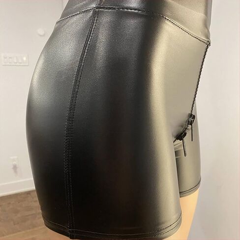 Women's Sexy Black Matte Leather Open Crotch Shorts Exotic Bodycon Slim Faux Leather Skinny Shorts in Saudi Arabia