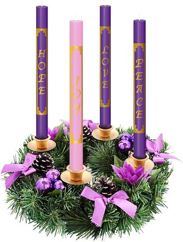 مجموعة شموع Advent مكونة من 4 قطع - حروف ذهبية مطبوعة ممتازة - تستخدم مع حاملات شموع Advent وأكاليل Advent وحلقات Advent - شمعة مدببة أرجوانية ووردية بدون قطرات لتزيين كنيسة عيد الميلاد in Saudi Arabia