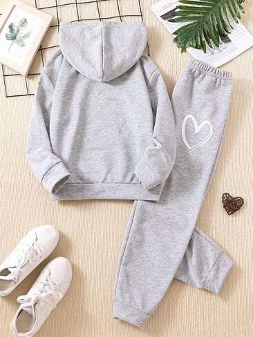 Girl's 2 Piece Sweatsuit Heart Graphic Long Sleeve Hoodie Sweatshirts and Joggers Sweatpants Set in Saudi Arabia