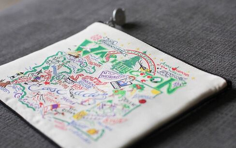 Catstudio Zipper Pouch, California Travel Toiletry Bag, 5 x 7",Ideal California Gift, Makeup Bag, Dog Treat Pouch, or Purse Pouch to Hold Phone, Organize Supplies for California Lovers in Kuwait