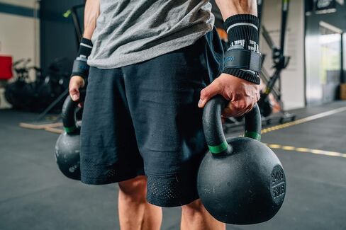 I Quad Ultra Magnesium-Free Gloves I Weightlifting Mitts I for Cross Training or Gymnastics Athletes I Improve Results and Achieve Your Goals I Discover Our Sizes and Colours. in Saudi Arabia