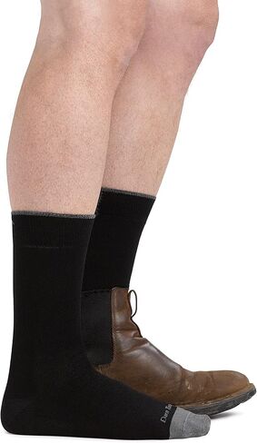 Darn Tough Men's Solid Crew Lightweight Sock (Style 6032) - in Kuwait