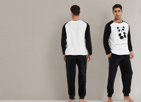 Mens Fleece Robes Set-Mens Winter Plush Robe-Fashionable Cartoon-Soft -Comfortable-Winter Nightgown in Saudi Arabia