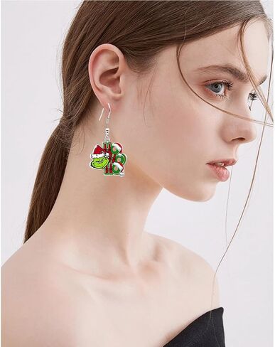 Christmas Acrylic Earrings for Women Cute Greench Earrings Earrings Christmas Teardrop Dangle Earrings Christmas Jewelry Gift in Saudi Arabia