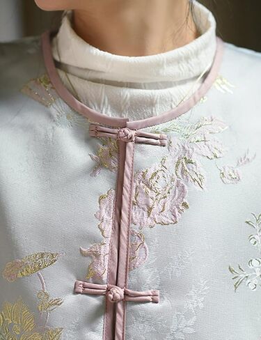 Ystylee Women's Fall Winter Vests Warm Soft Quilted Chinese Traditional Embroidered Tang Suit Sleeveless Outwear in Saudi Arabia