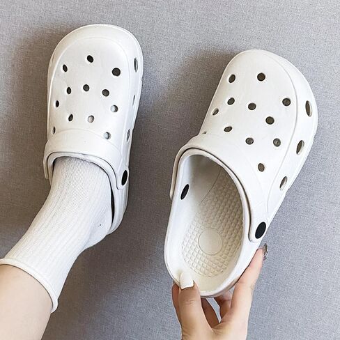 Classic Garden Clogs for Women and Men, Slip On Mules Sandals Lightweight Slippers Outside Home Casual Wear Non-Slip Slip Resistant Slides Work Shoes in Saudi Arabia
