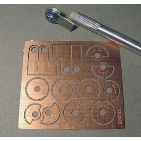 DAN MODELS REVITERS for Imitation RIVETING (5 Discs with Different RIVETING Steps) 1/35 002
