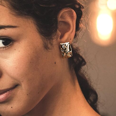 اثنين من لهجة Huggie هوب أقراط الصليب أكثر من تصميم الملتوية حبل الفضة الذهب بيان واسعة الفرقة كليب على الأطواق للنساء الأزياء والمجوهرات هدية in Kuwait