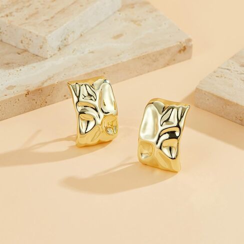 اثنين من لهجة Huggie هوب أقراط الصليب أكثر من تصميم الملتوية حبل الفضة الذهب بيان واسعة الفرقة كليب على الأطواق للنساء الأزياء والمجوهرات هدية in Kuwait