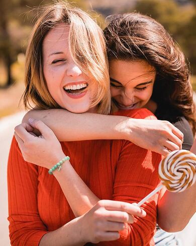 Inspiring Shark Bracelet Gifts for Women in Saudi Arabia
