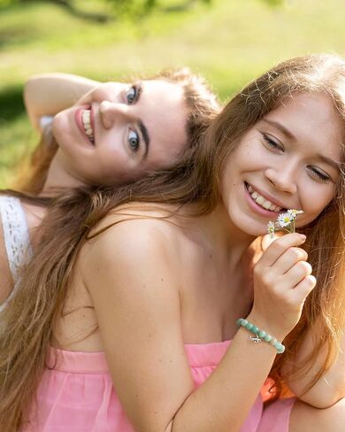 Inspiring Shark Bracelet Gifts for Women in Saudi Arabia