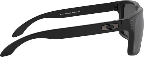 Oakley OO9102 Holbrook Sunglasses + Vision Group Accessories Bundle in Saudi Arabia