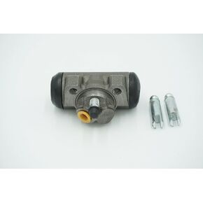 11640755-1 Wheel Cylinder for M715, Left, 11640755-1/943652 / FD59402 11640755-1