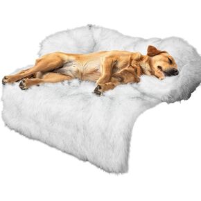 Pet Mat Large Luxury Fur Calming Dog Bed, Couch Bed, Dogs Landing Furniture Protector in Kuwait