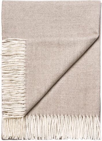 Luxury Herringbone Throw Blanket for Men and Women 100% Baby Alpaca Wool Warm Shawl Wraps for Winter in Saudi Arabia