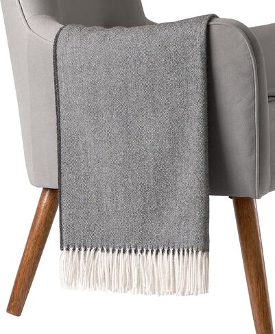Luxury Herringbone Throw Blanket for Men and Women 100% Baby Alpaca Wool Warm Shawl Wraps for Winter in Saudi Arabia