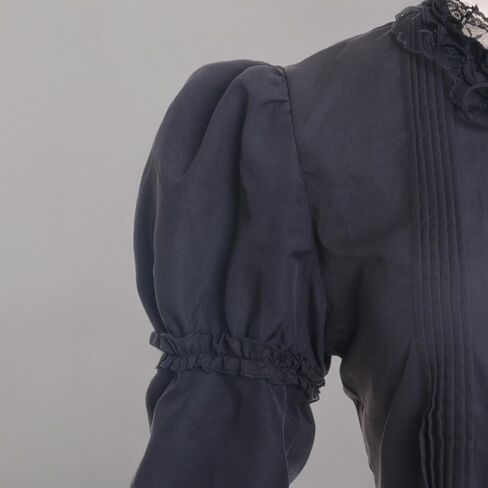 Vibsion Victorian Blouse for Women Vintage Lace Ruffle Neck Puff Long Sleeve Shirt Tops in Saudi Arabia