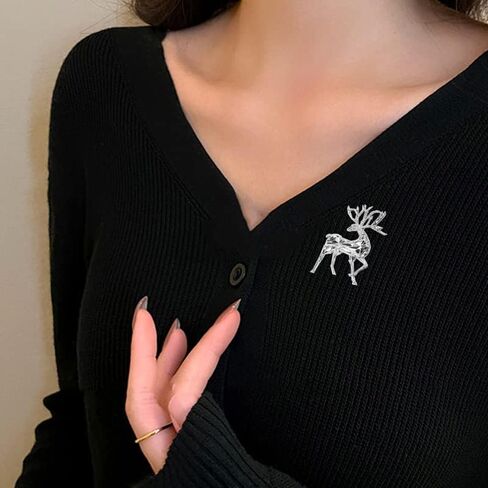 Deer Brooch Clips Sweater Vintage Shawl Clips Cardigan Collar Clips Dress Shirt Clips Christmas Elk Brooch Jewelry for Women in Kuwait