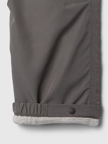 GAP Boys' Lined Parachute Pant in Saudi Arabia