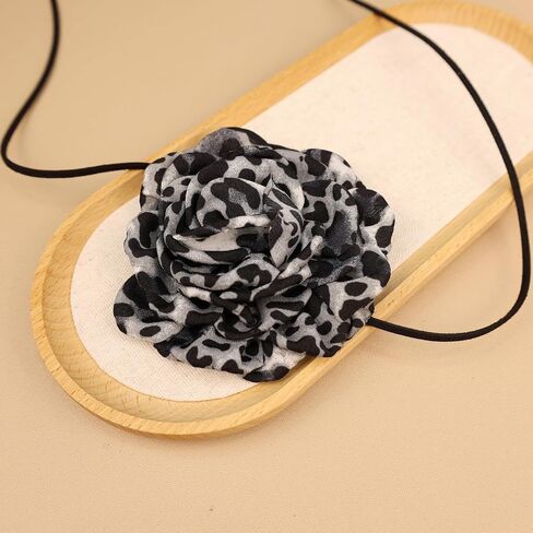 Vintage Leopard Print Flower Choker Necklace Long Suede Rope Lariat with Cloth Flower Handmade Floral Y Necklace Delicate Statement Accessories for Women in Kuwait